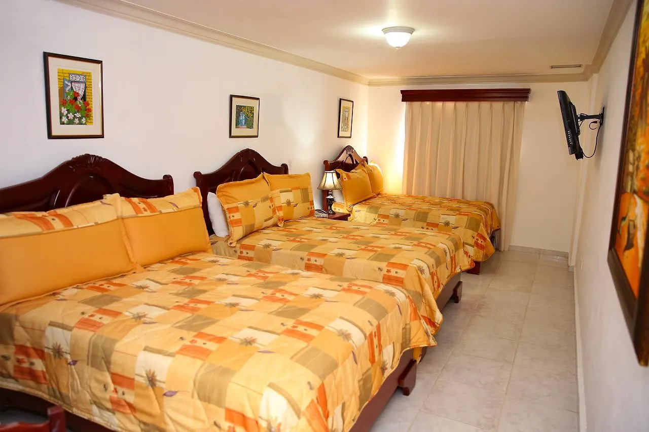 Hotel Los Jardines Santiago De Los Caballeros
